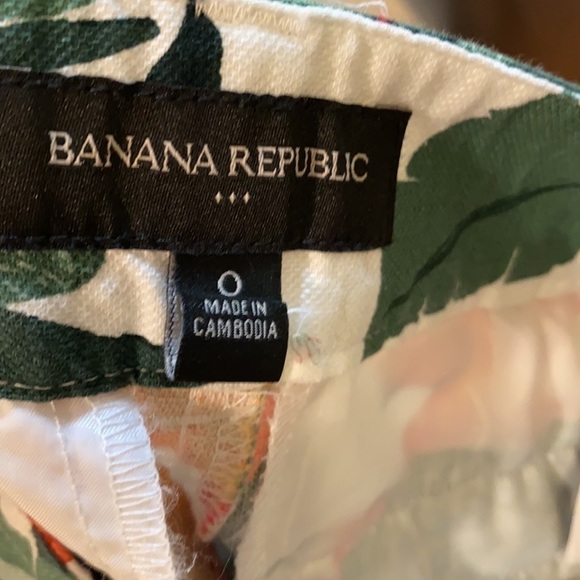 Banana republic floral print shorts - Picture 4 of 4